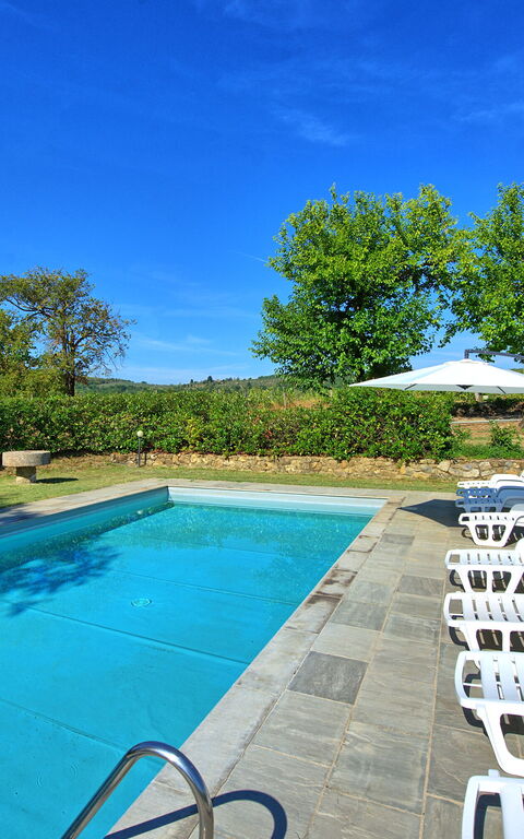 Scerfio: basseng, Sommer, Utendørs