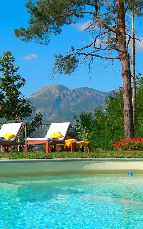 Villa Saida: basseng, Utendørs