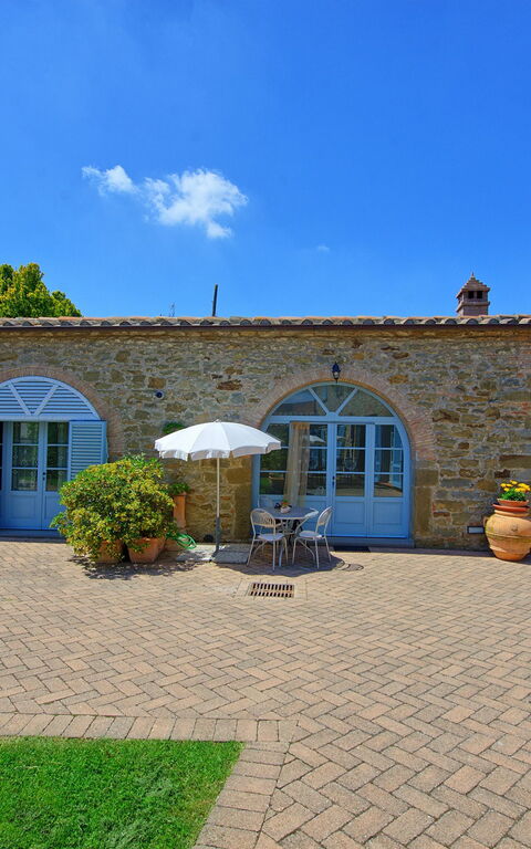 Villa Giare: Hage, Utendørs