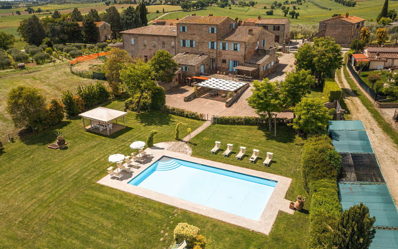 Villa Giare: basseng, Eksteriør, Utendørs