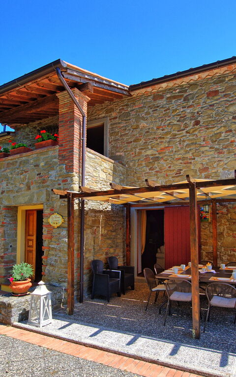 Villa Crispinino: Balkong / terrasse / uteplass, Utendørs