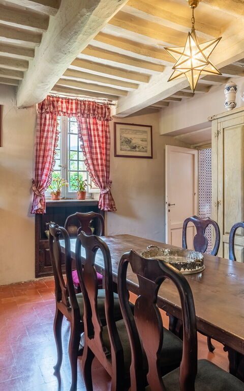 Villa De Ranieri: Lunsjrom