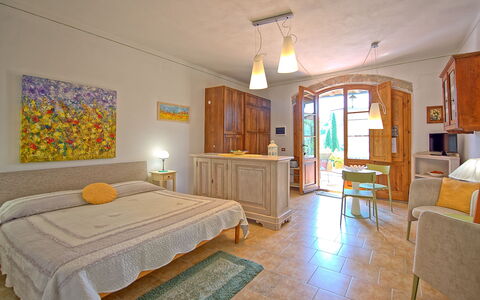 Feriebolig Ovile: Kjøkken, Lunsjrom, soverom, Stue