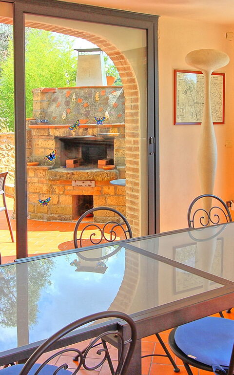 Guardistallo: Lunsjrom, Stue