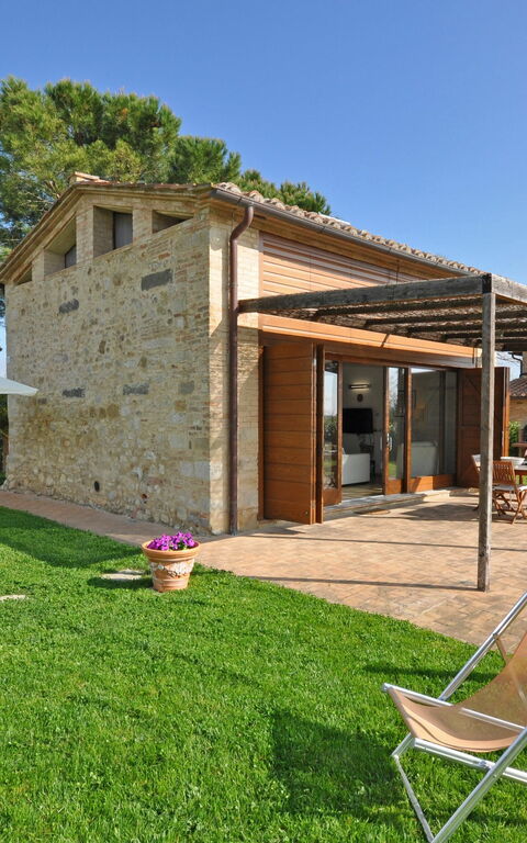 Capannino: Eksteriør, Hage