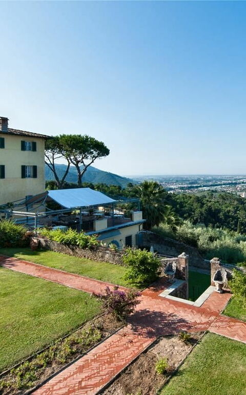 Villa Camaiore: Eksteriør, Hage