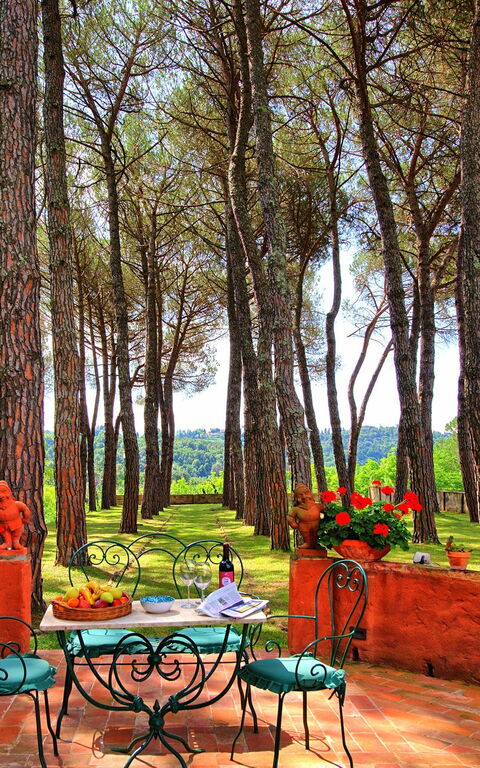 Villa Lorenza: Hage, Utendørs