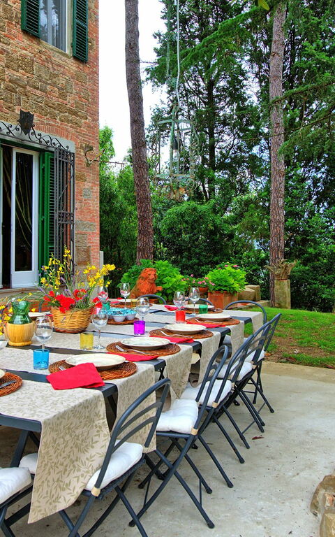 Villa Lorenza: Eksteriør, Hage, Utendørs