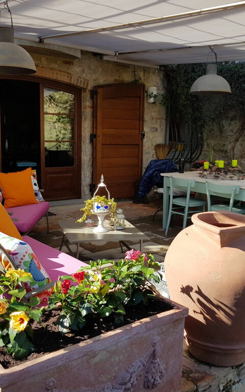 Villa Nova: Utendørs