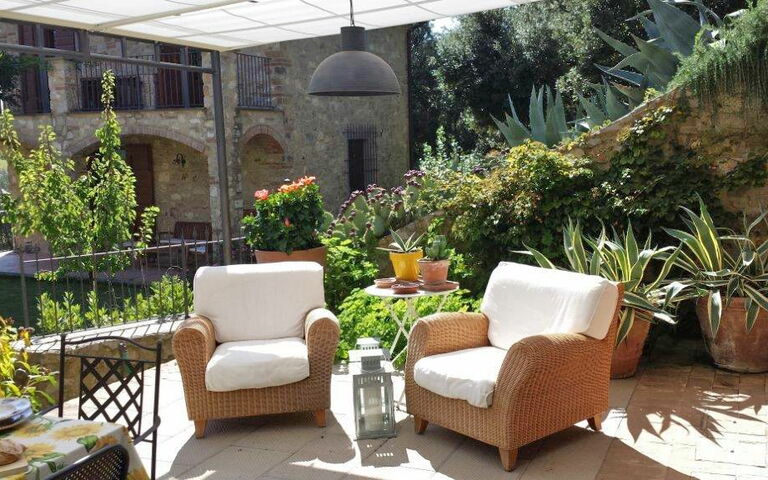 Villa Nova: Eksteriør, Utendørs