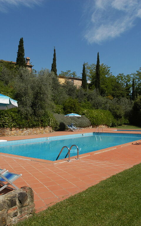 La Valle: basseng, Hage