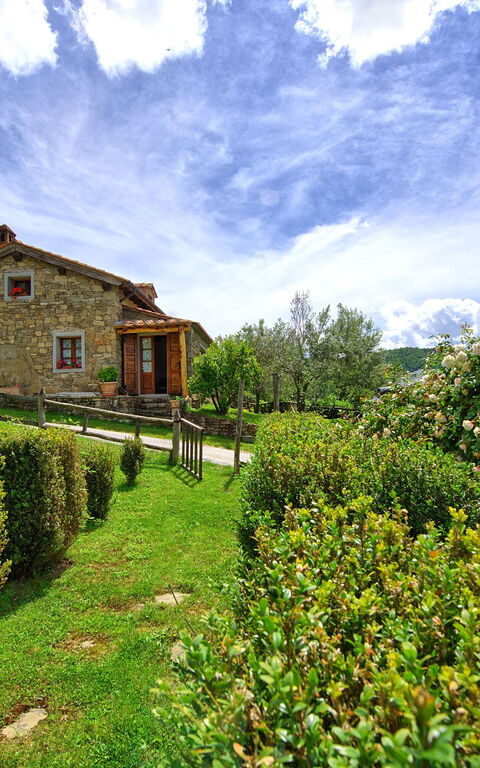 Villa Margherita Due: Hage, Utendørs