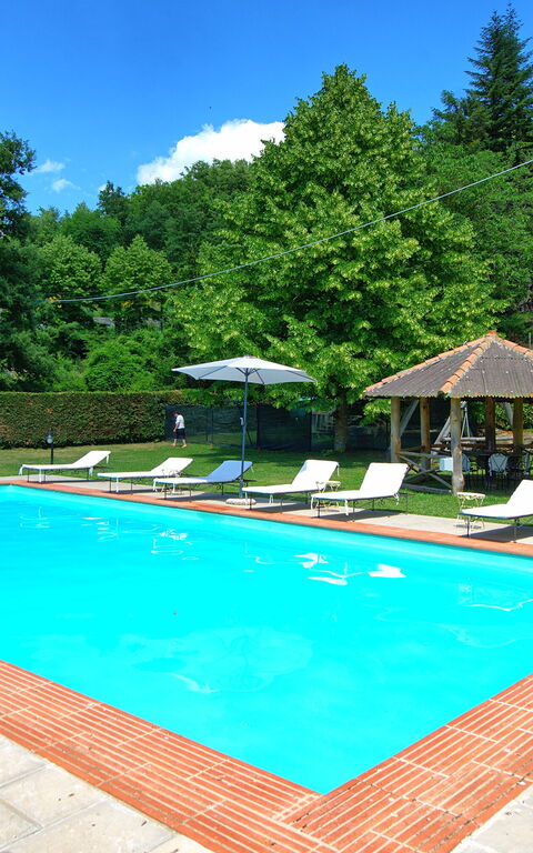 Villa Margherita Due: basseng, Hage, Utendørs