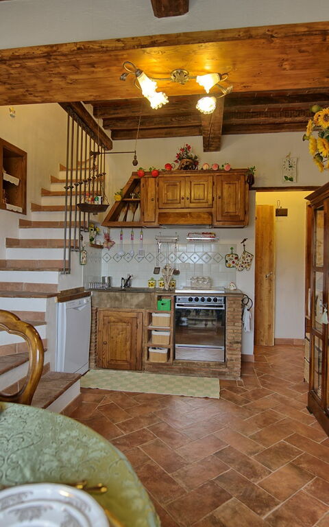 Villa Margherita Tre: Kjøkken, Lunsjrom