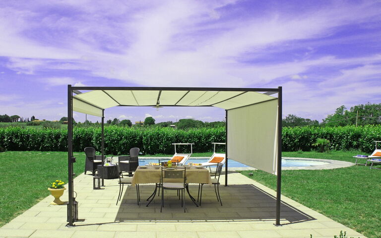 Casa Centoia: basseng, Hage