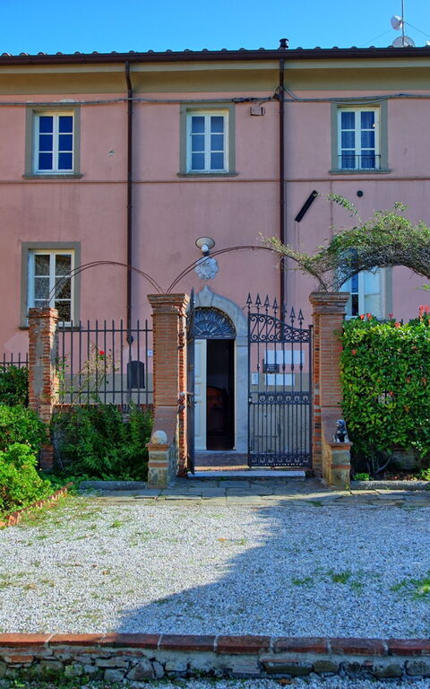 Il Gualdo: Eksteriør