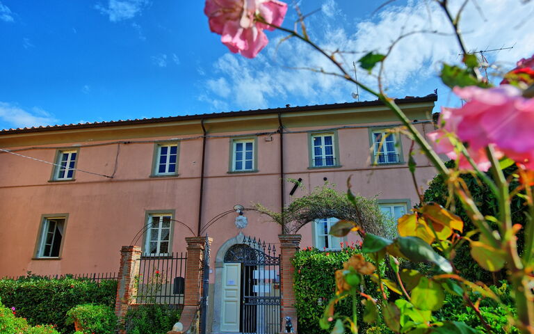 Il Gualdo: Eksteriør