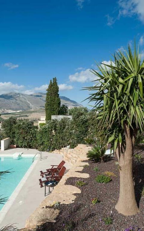 Baglio Maranzano - Marietta: basseng, Hage