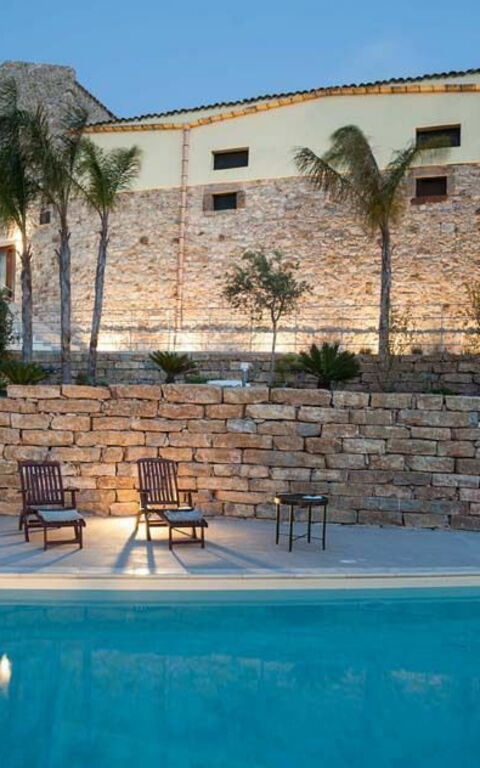 Baglio Maranzano - Marietta: basseng, Eksteriør