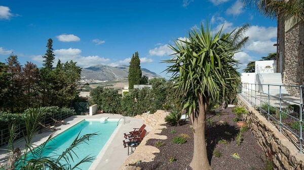 Baglio Maranzano - Titi: basseng, Hage