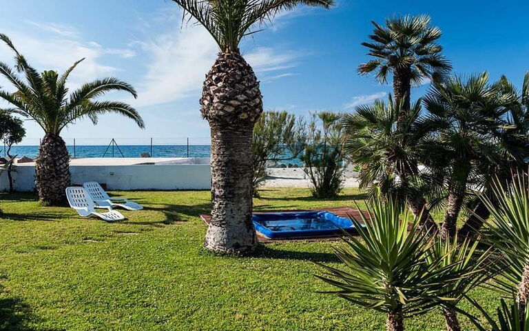 Cala Marina: Hage