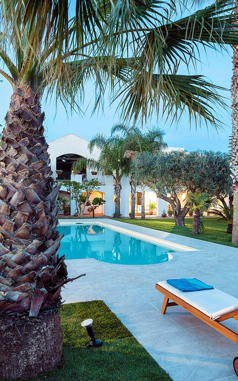 Casa Marsala: basseng, Hage