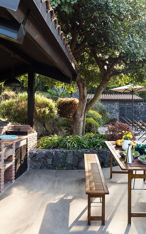 Viagrande: Utendørs