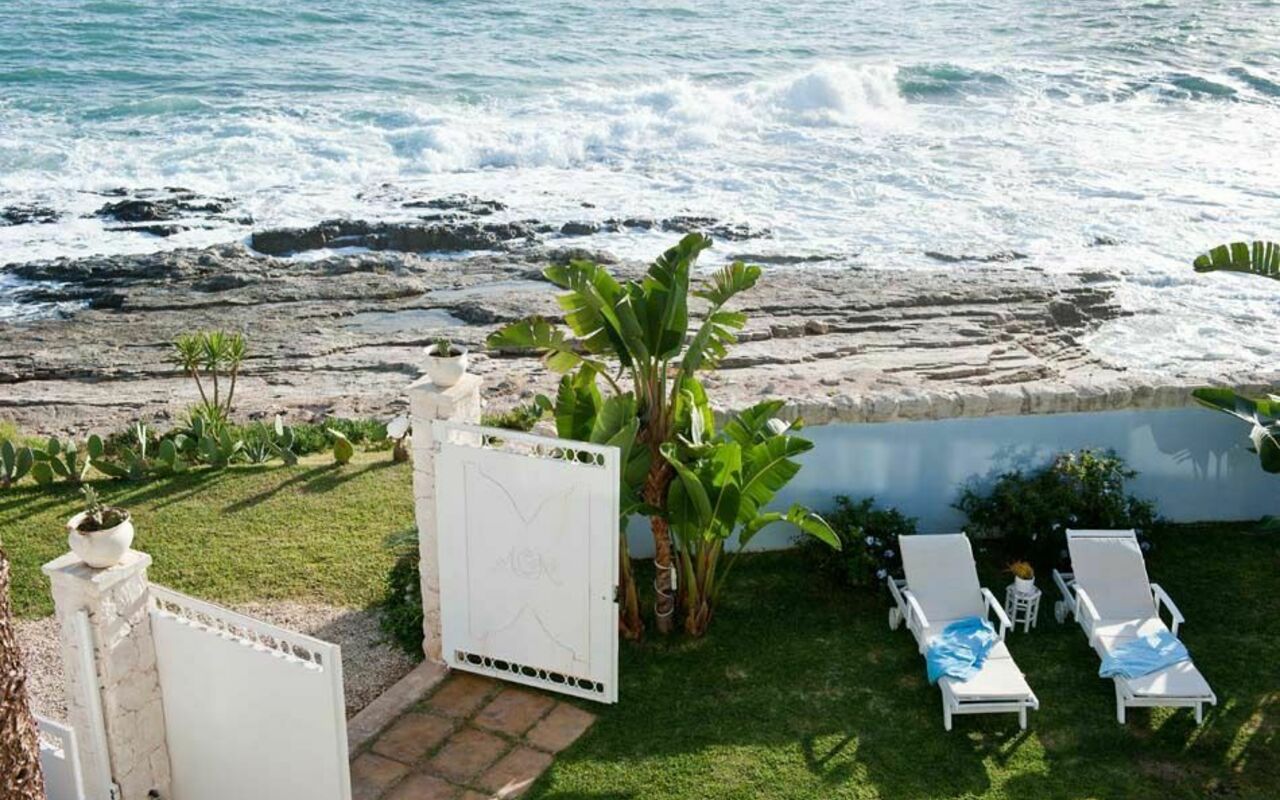 Villa Antares: Hage