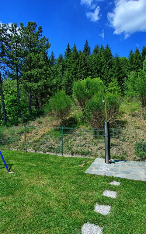 Villa Portole Due: Hage