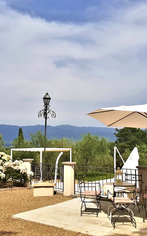 Villa Gaville: basseng, Utendørs