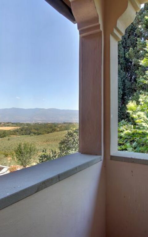 Villa Stolli: Eksteriør