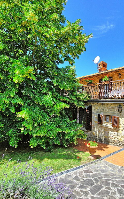 Villa Lorena: Hage