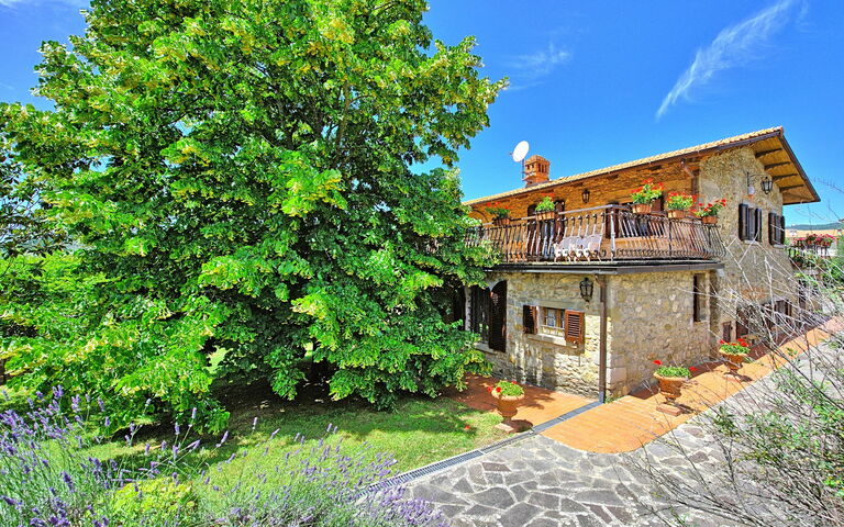 Villa Lorena: Hage