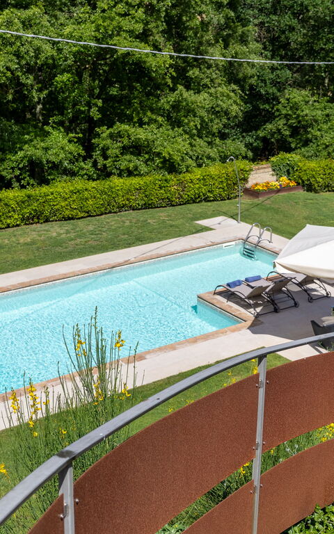 Villa Sabrina: basseng, Hage