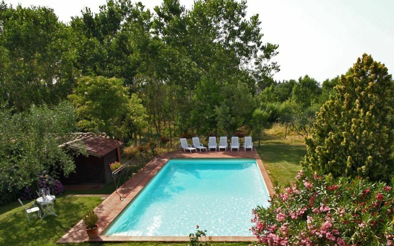 Villa Acacia: basseng