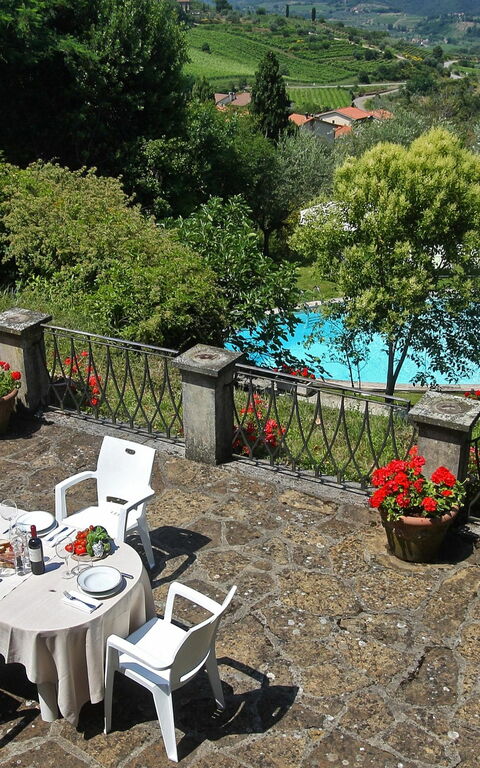 Villa Lucolena: Utendørs