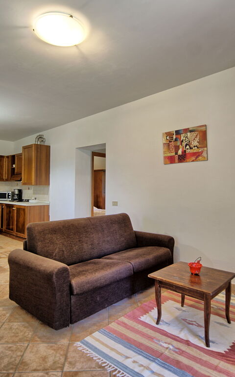 Villa Picchio: Kjøkken, Lunsjrom, Stue