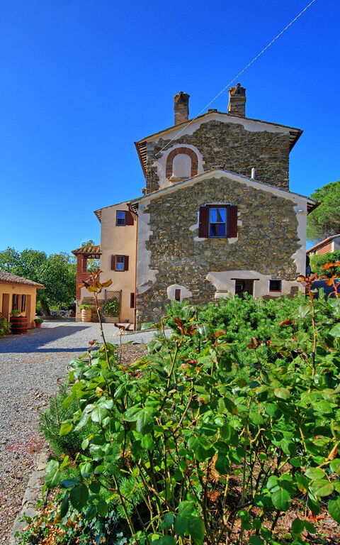 Villa Uccellaia: Eksteriør, Hage, Utendørs