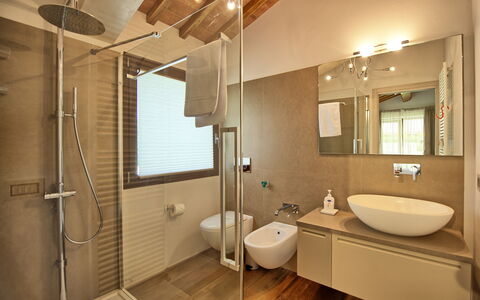 Feriebolig Marcello: Baderom