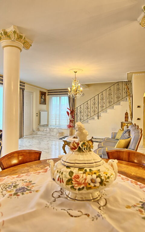 Villa Sophia: Lunsjrom, Stue