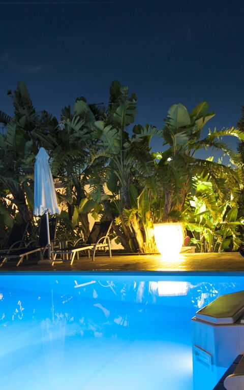 Cotriero: basseng, Hage