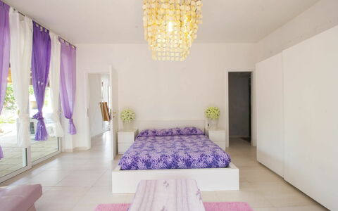 Feriebolig Cotriero Crystal: soverom