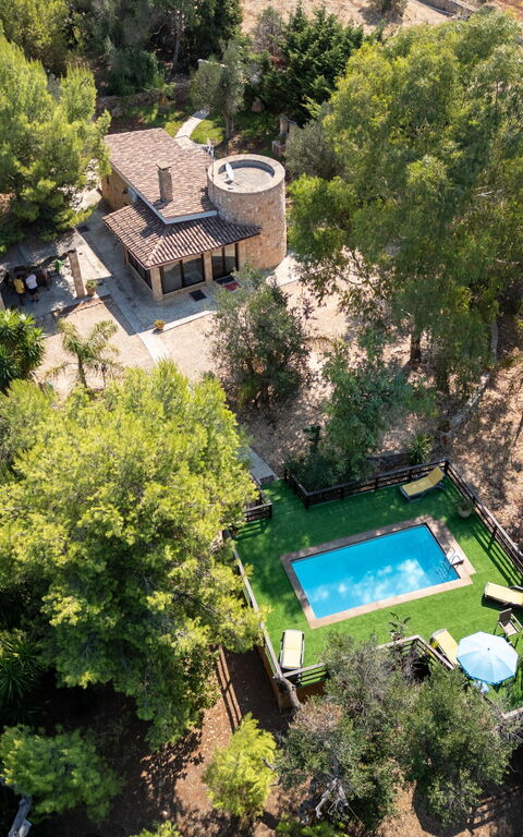 Villa Serena Maria: basseng, Hage, Visningar