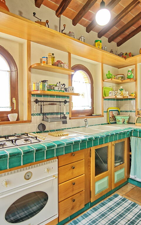 Villa Poggiospinoso: Kjøkken