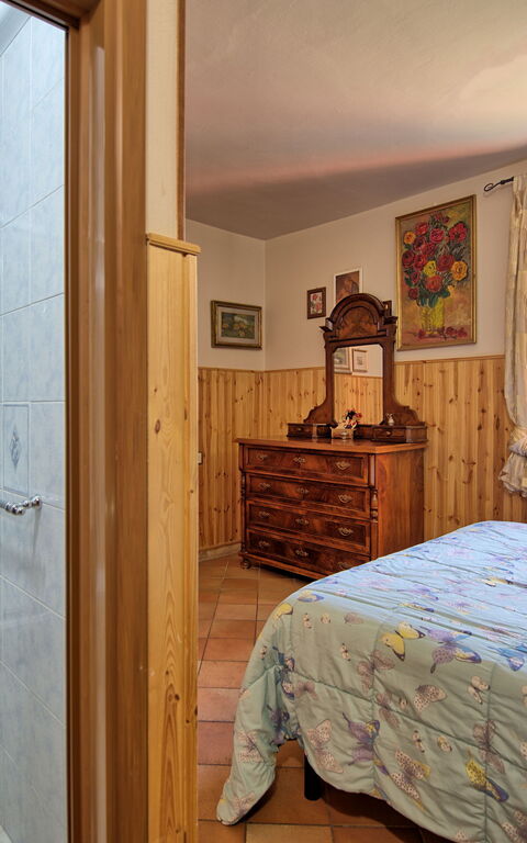 Villa Mario: Baderom, soverom