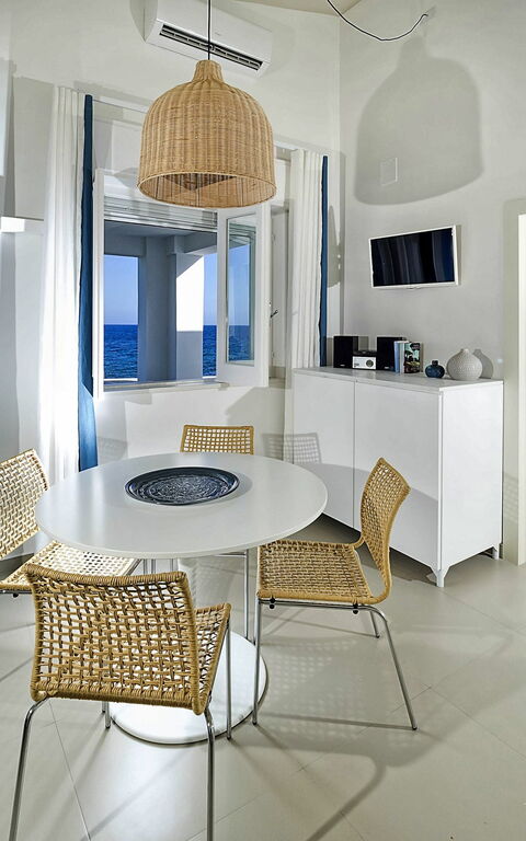 Marisol: Lunsjrom, Stue