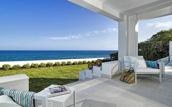 Marisol: Hage, Utendørs