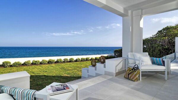 Marisol: Hage, Utendørs