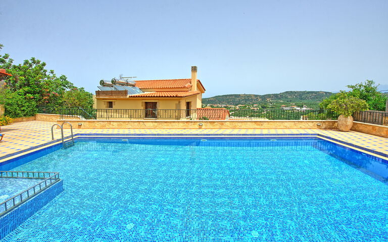 Villa Sevi Grande: basseng