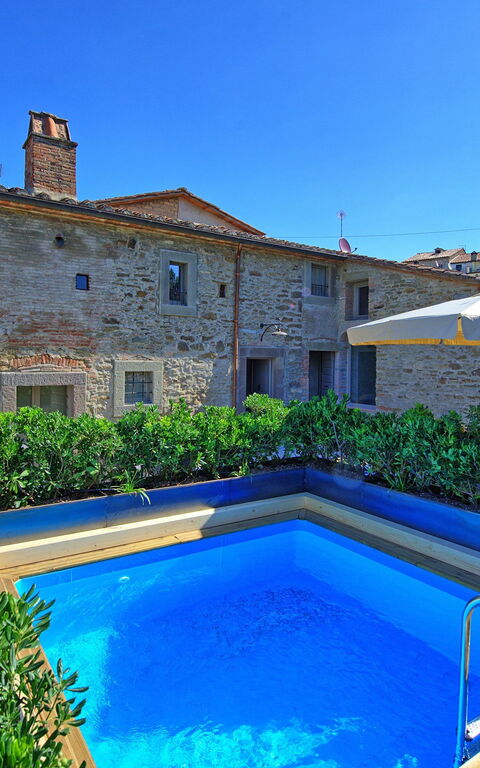 Casa La Fonte: basseng, Utendørs